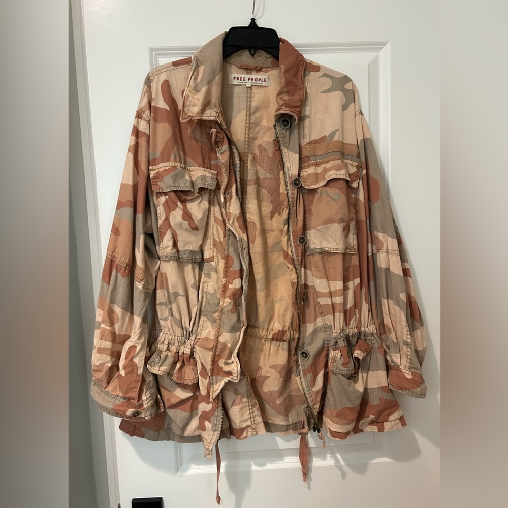 Free People!  Cargo, lightweight, waist cinching toggles!
